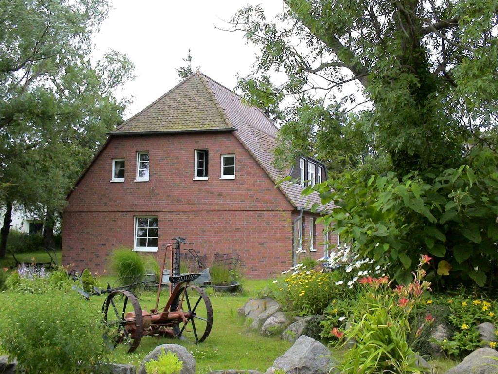 Hotel Alt Wittower Krug Вик Номер фото